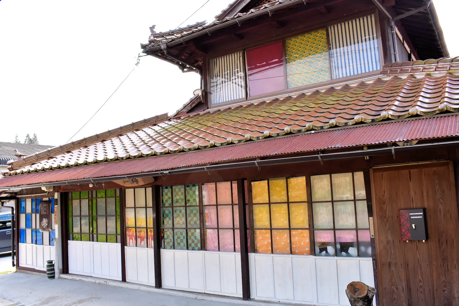 伝統工芸】金継ぎ体験に行ってきました【漆初体験】 | ひろしま県央発見王国